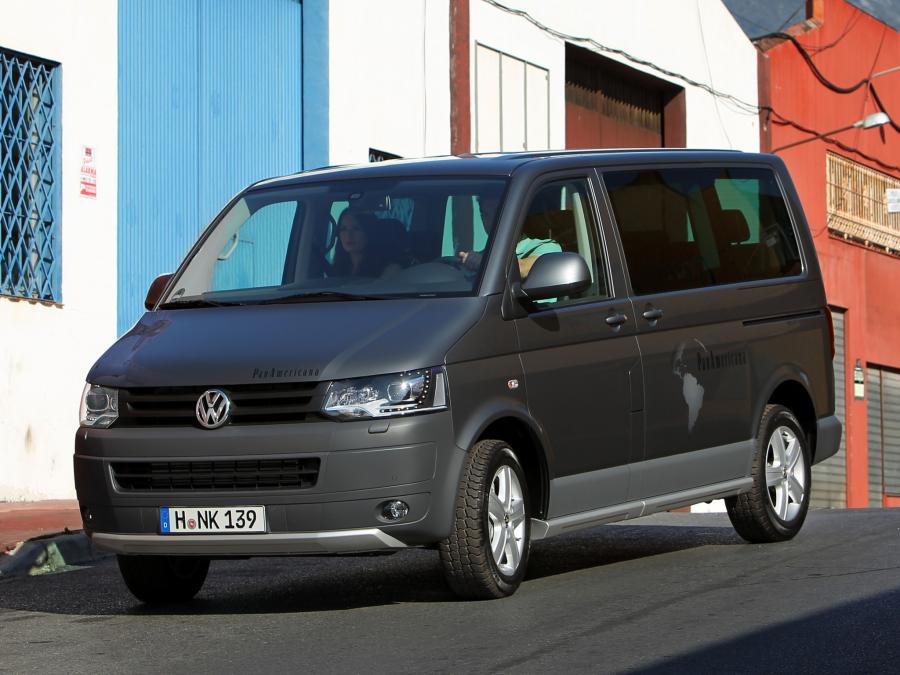  Volkswagen Multivan PanAmericana 2009 года  (фото 2 из 17)